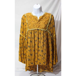 Suzanne Betro Golden Yellow Crinkle Floral Lace Tunic Top Women's L Boho